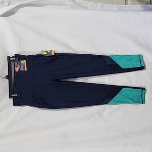 Women xersion 7/8 ankle legging small navy aqua